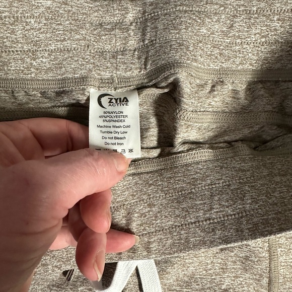 Cocoa Heathered Cozy Zyia Joggers - Picture 8 of 9